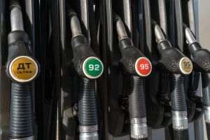 Eurostat: România, cel mai mare avans anual al preţurilor la carburanţi din UE